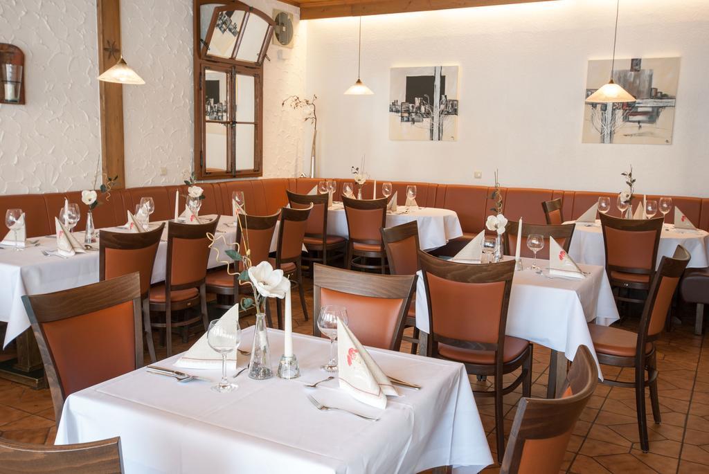 Gasthaus Hotel Pfeifferling Wolfhagen المظهر الخارجي الصورة